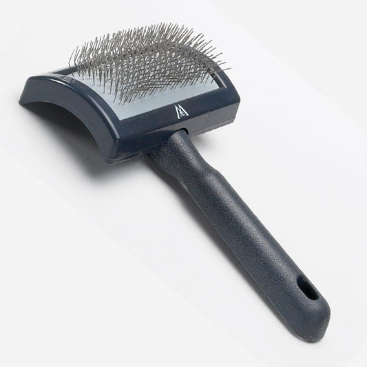 MF Curved Slicker Brush Mini